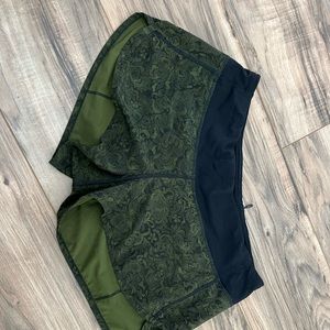 Lululemon shorts barely use them